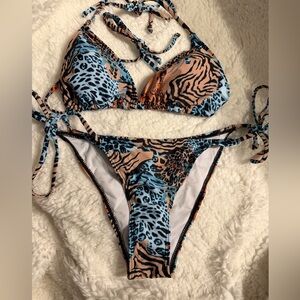 NWT Leopard print bikini